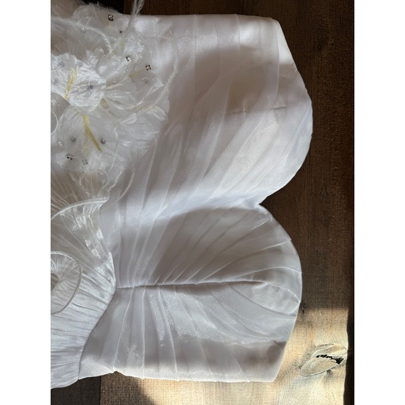 White Strapless Ruffle Mini Dress Tony Bowls Sz 8 Bridal Graduation  Fairycore - Picture 16 of 16